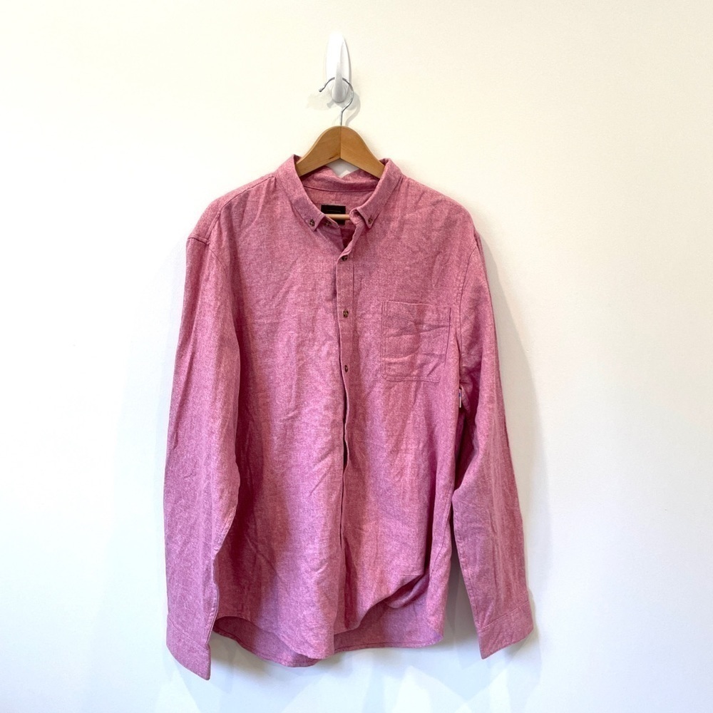 14th & Union Men’s Heather Red Long Sleeve Cotton Button Up